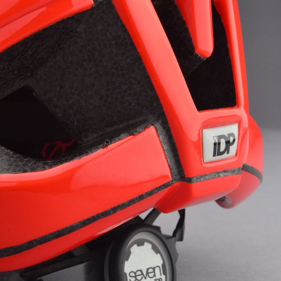 7iDP M4 Helmet Size: Small/Medium - Picture 6 of 16